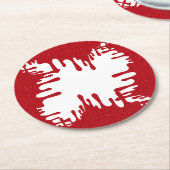 Tomato Red Abstract Heart Coaster – Customizable ラウンドペーパーコースター (アングル)