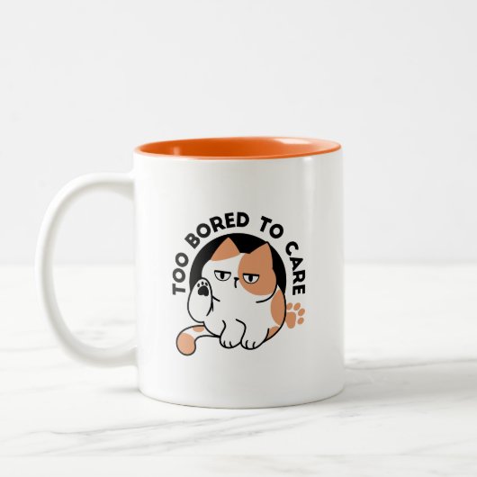 Too Bored to Care – Funny Grumpy Cat Quote ツートーンマグカップ (左)
