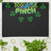 Too Cool to Pinch Skateboard Shamrock St. Patricks キッチンタオル (折り畳み)