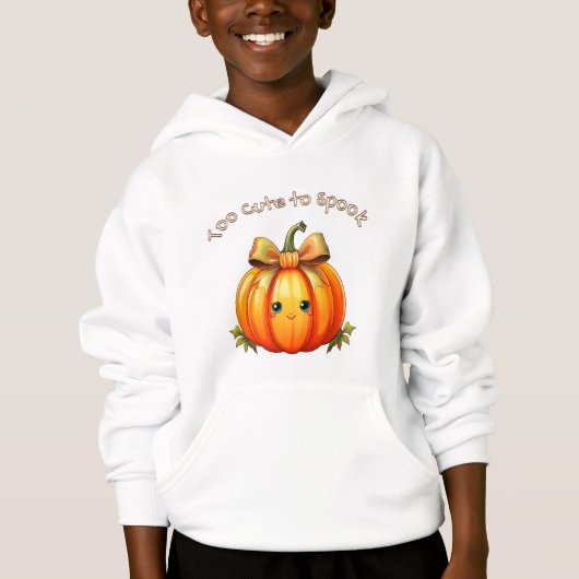 Too Cute to Spook – Cozy Pumpkin Hoodie (正面)