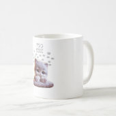 Too Many Thoughts Cute Cat Mug – Sleepy Cat コーヒーマグカップ (正面右)
