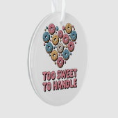 Too Sweet to Handle | ドーナツの子供 オーナメント (正面)