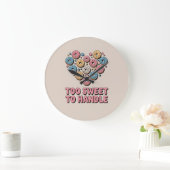 Too Sweet to Handle | Donut Kids ラージ壁時計 (ホーム)