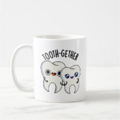 Tooth-gether Funny Tooth Pun  コーヒーマグカップ (左)