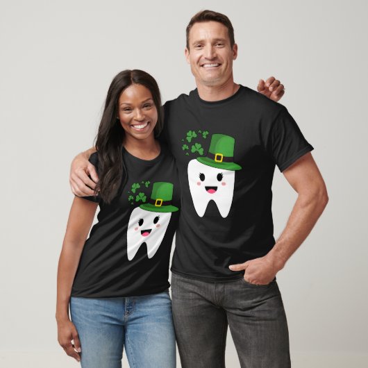Tooth With Dental Assistant St Patricks Day Tシャツ (ユニセックス)
