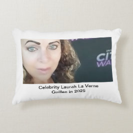 #TOPCELEBRITY #LAURAHLAVERNEGUILLEN  2025 アクセントクッション