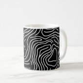Topographic Line Art in Black 🗺️ コーヒーマグカップ (正面右)