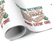 Torn Between Looking Like A Snack And Eating One ラッピングペーパー (ロールコーナー)