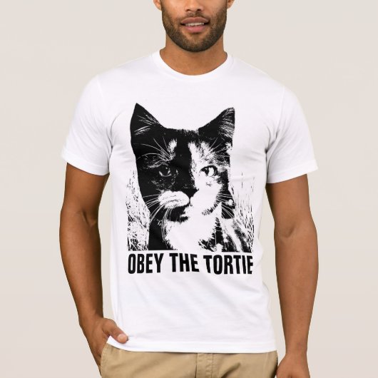 TORTOISESHELL CAT, OBEY THE TORTIE Tシャツ (正面)