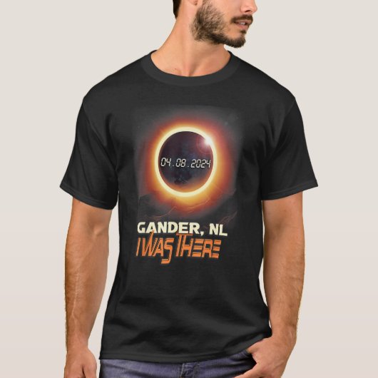 Total Eclipse Gander 太陽の Newfoundland Canada Tシャツ (正面)