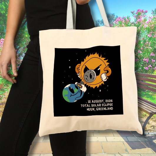 Total Solar Eclipse 2026 Greenland Photobomb トートバッグ