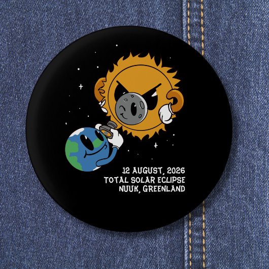 Total Solar Eclipse 2026 Greenland Photobomb 缶バッジ
