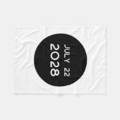 Total Solar Eclipse 2028 New Zealand _1  フリースブランケット (正面(横))