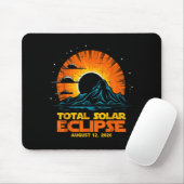 Total Solar Eclipse August 12 2026 Artwork マウスパッド (マウス)