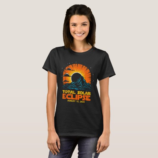 Total Solar Eclipse August 12 2026 Artwork Tシャツ (正面フル)