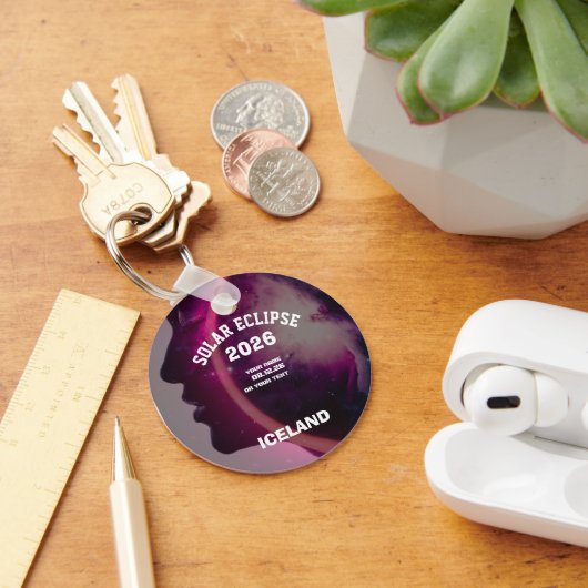 Total solar eclipse August 2026 text personalized キーホルダー (デスク)