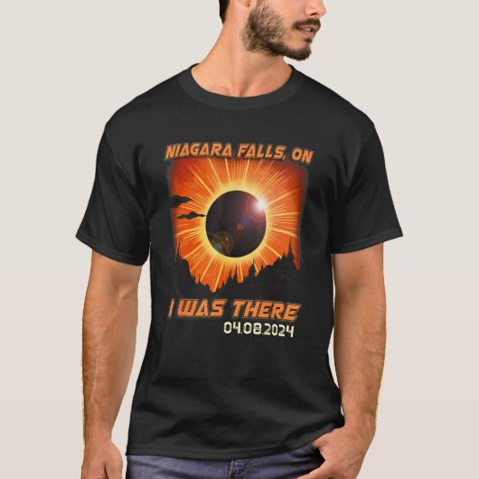 Total Solar Eclipse Mountain Hiking Niagara Falls  Tシャツ (正面)