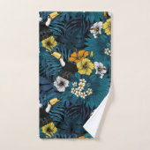 Toucans and tropical flora, blue , yellow , orange バスタオルセット (ハンドタオル)