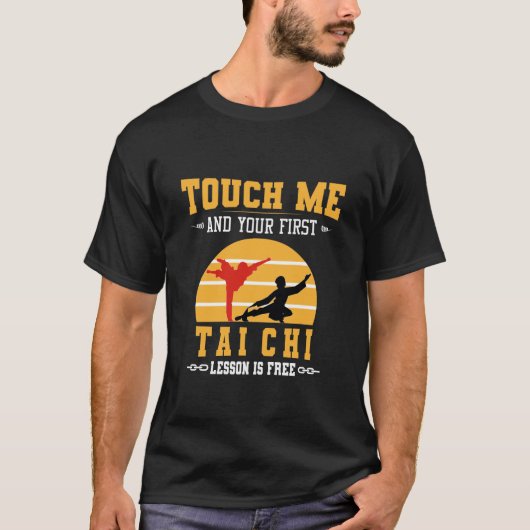 Touchと初の太極拳レッスンは無料 Tシャツ (正面)