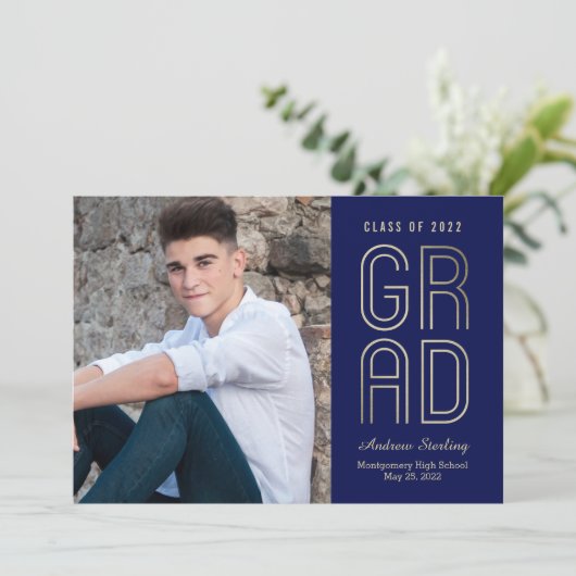 Touchの編集可能なクラスカラー卒業カード 招待状 (スタンド正面)