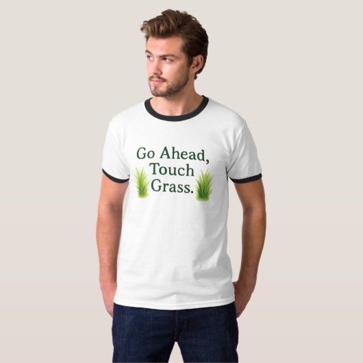 Touch Grass Tシャツ (正面フル)