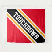 TOUCHDOWN明るい赤の黒い黄色の傾斜ストライプ色 タペストリー (正面(横))