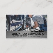 Tow Truck Operator Securing Car 名刺 (正面)