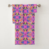 Towel set with vibrant, colorful geometric floral  バスタオルセット (インサイチュ)