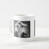 Town及びCountry 1952年のFrederick及びネルソン コーヒーマグカップ (正面左)