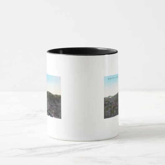 TownSonoraの空中表示(カリフォルニア州) マグカップ (中央)