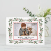 Traditional Christmas Holly Berries & Family Photo シーズンカード (スタンド正面)