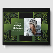 Traditional Green Irish Celtic Design ゲストブック (正面)