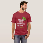 Train Insane or Remain the Same – Gym Motivation Tシャツ (正面フル)