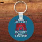 Train Like Your Worst Enemy Is Watching Fitness Mo キーホルダー (正面)
