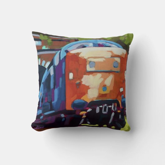 Train Pillow - Gift for Train Enthusiast クッション (正面)