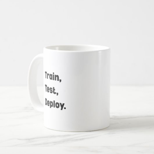 Train Test Deploy Mug – AI Engineer Workflow  コーヒーマグカップ (正面左)