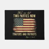 Traitors and Patriots  ドアマット (正面)
