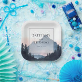 Tranquil Blue Mountain Landscape ペーパープレート (パーティー)