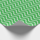 Tranquil Green Pattern: White Wavy Lines ラッピングペーパー (角)