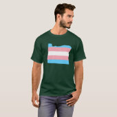Trans Flag Oregon LGBT Pride Support funny Tシャツ (正面フル)