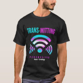 Trans-mitting Visibility Modern Glitch Transgender Tシャツ (正面)