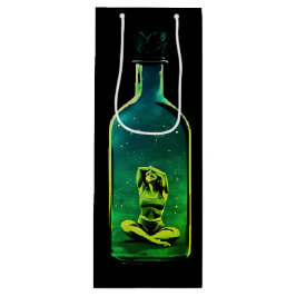 Trapped In Though in Verdant & Violet Shades ワインギフトバッグ