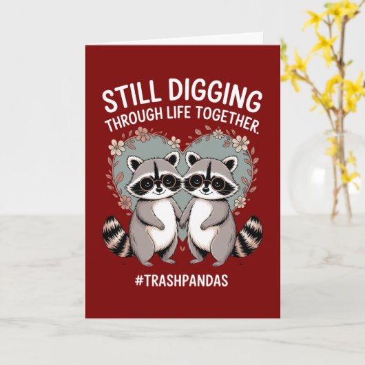 Trash Pandas Digging Through Life Together  カード (黄色い花)