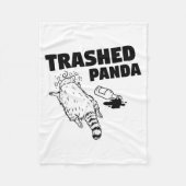 Trashed Panda フリースブランケット (正面)