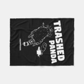 Trashed Panda Drunken Raccoon Funny Meme フリースブランケット (正面(横))