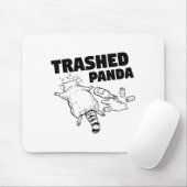 Trashed Panda Funny Drunk Racoon  マウスパッド (マウス)