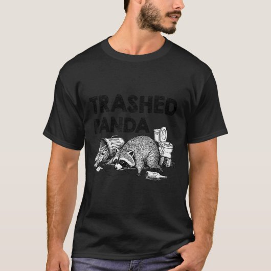 Trashed Panda Funny Drunk Racoon Gets Drunk Meme F Tシャツ (正面)