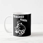 Trashed Panda Hangover Social Media Crazy Drunk Ra コーヒーマグカップ (左)