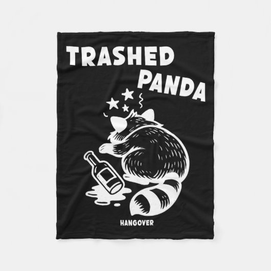 Trashed Panda Hangover Social Media Crazy Drunk Ra フリースブランケット (正面)
