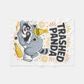 Trashed Panda New Year 2026 Funny Drunk Raccoon  フリースブランケット (正面(横))